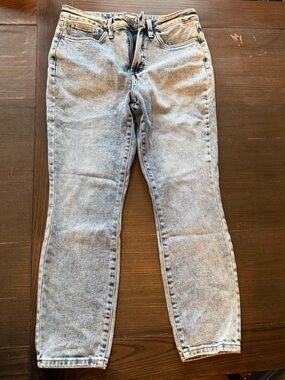 LC Lauren Conrad Light Wash High-Rise Straight Jeans